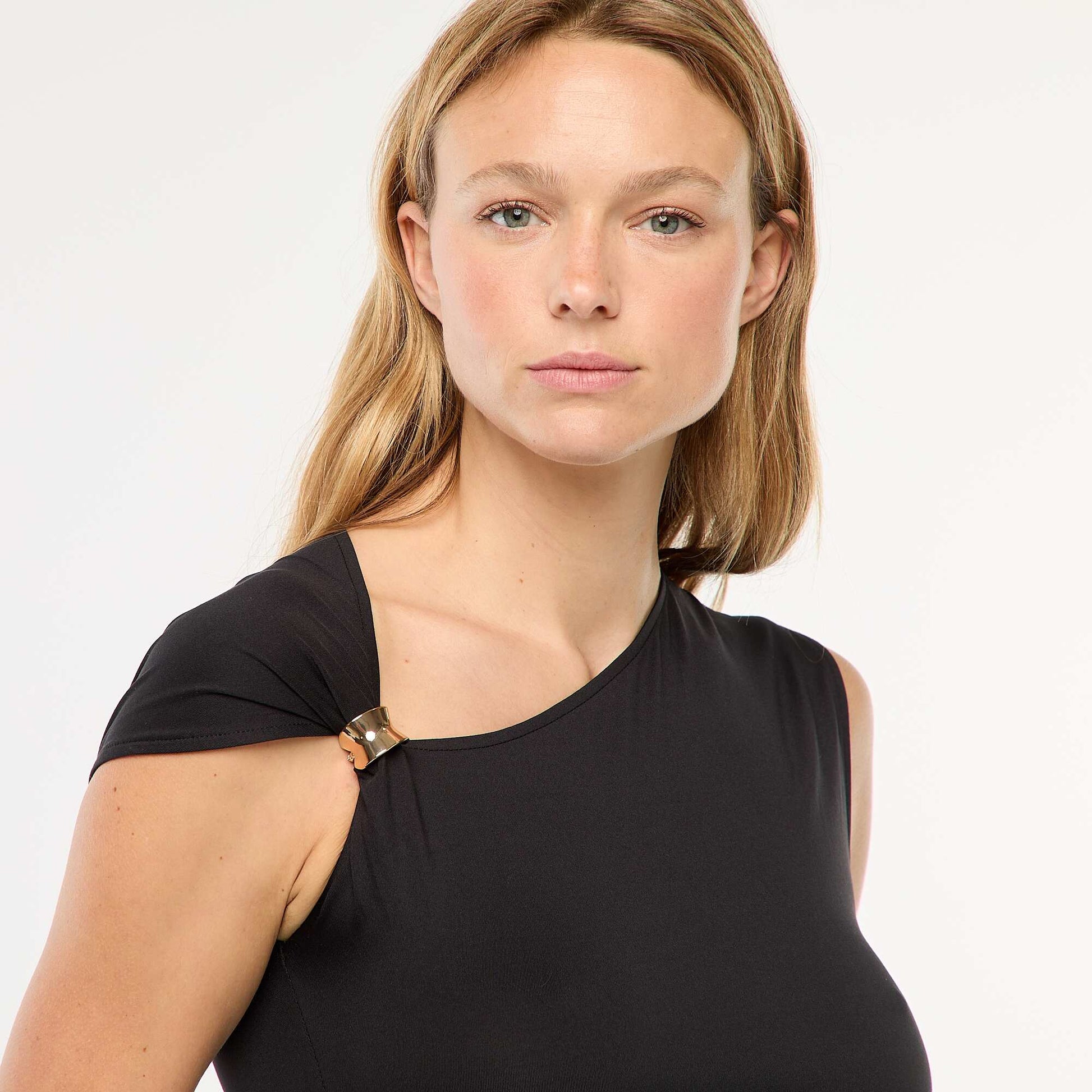 Tee-shirt twisté avec détail bijou NOIR