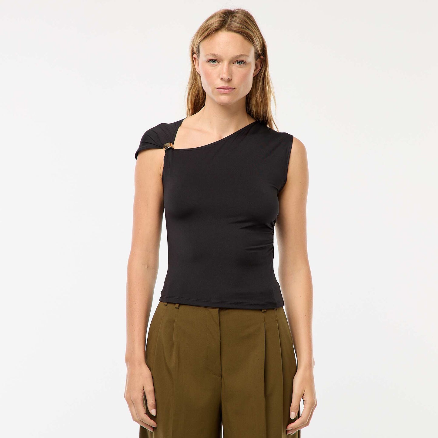 Tee-shirt twisté avec détail bijou NOIR