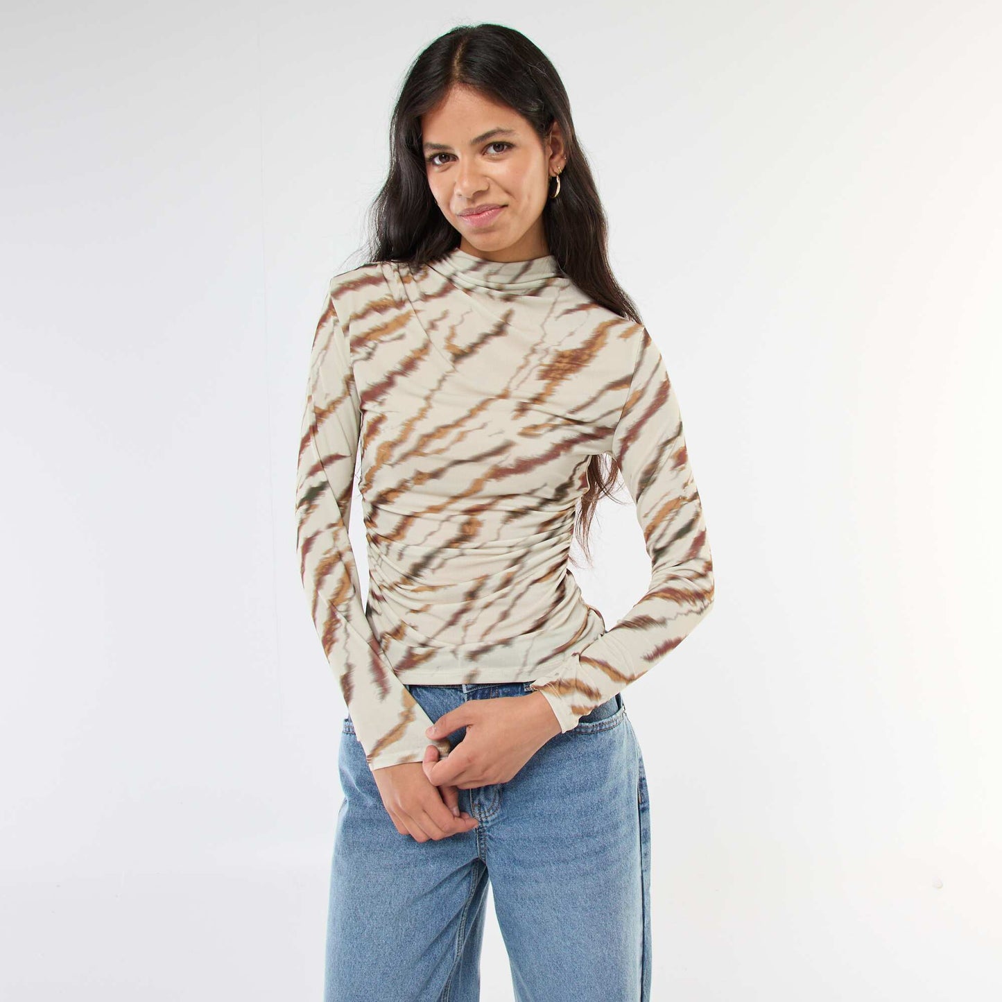 T-shirt fluide avec col montant à motif BEIGE