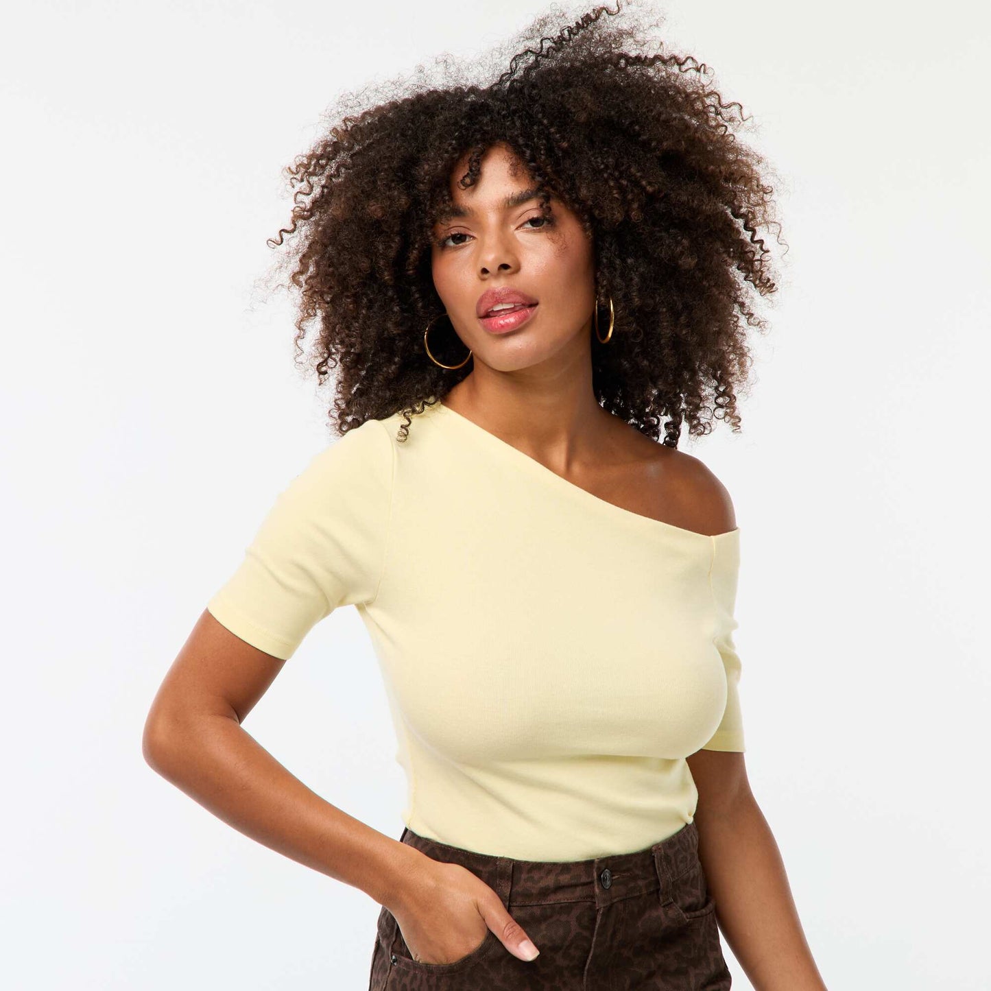 T-shirt col bateau JAUNE