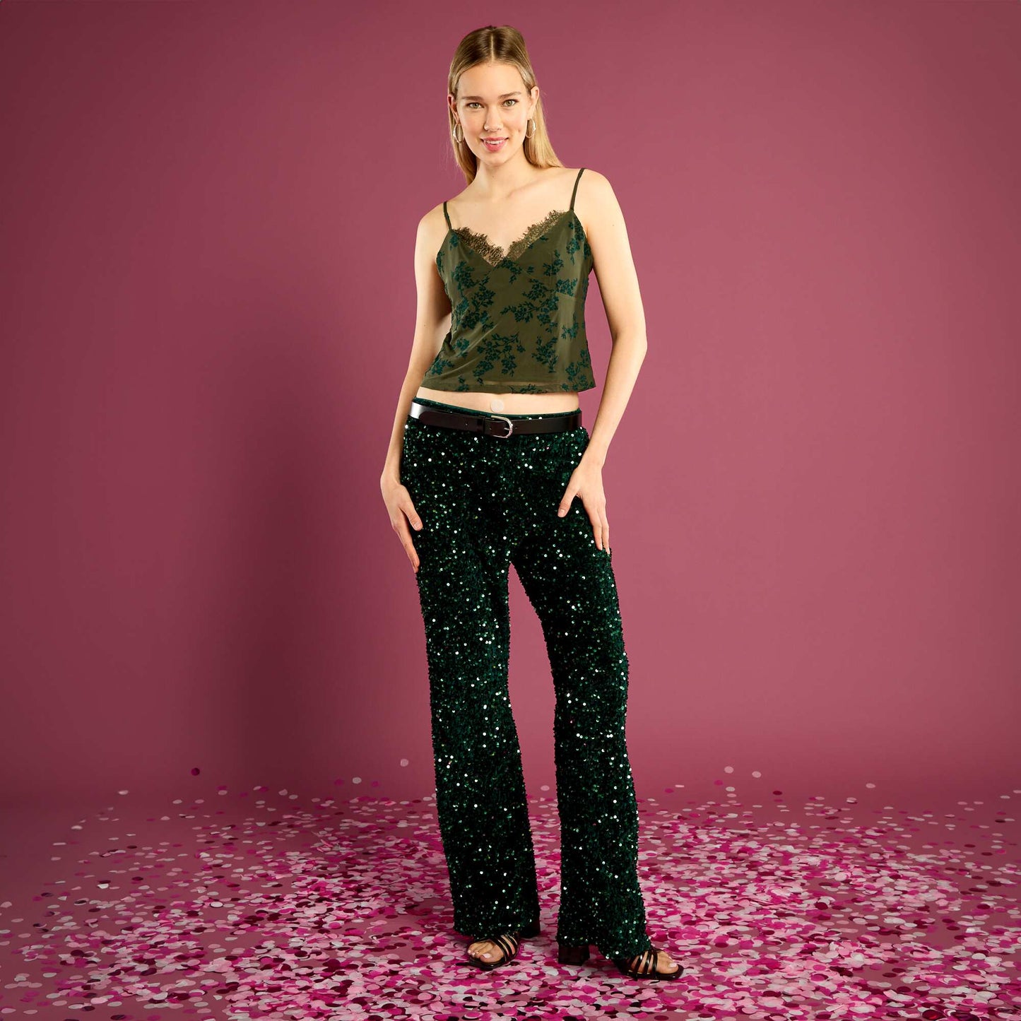 Top en tulle à motif fleuri VERT