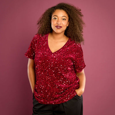 T-shirt avec sequins all-over manches courtes ROUGE