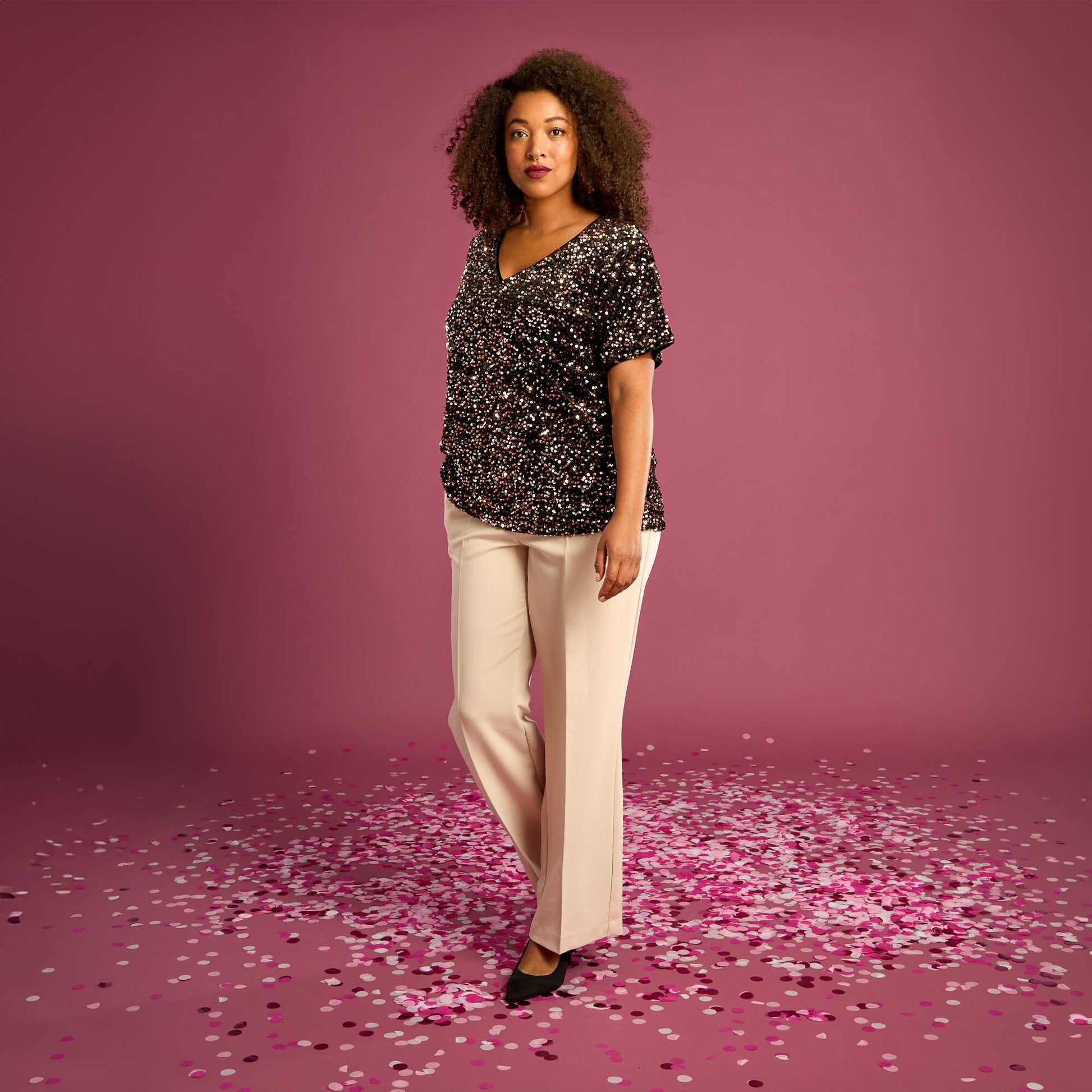T-shirt avec sequins all-over manches courtes JAUNE