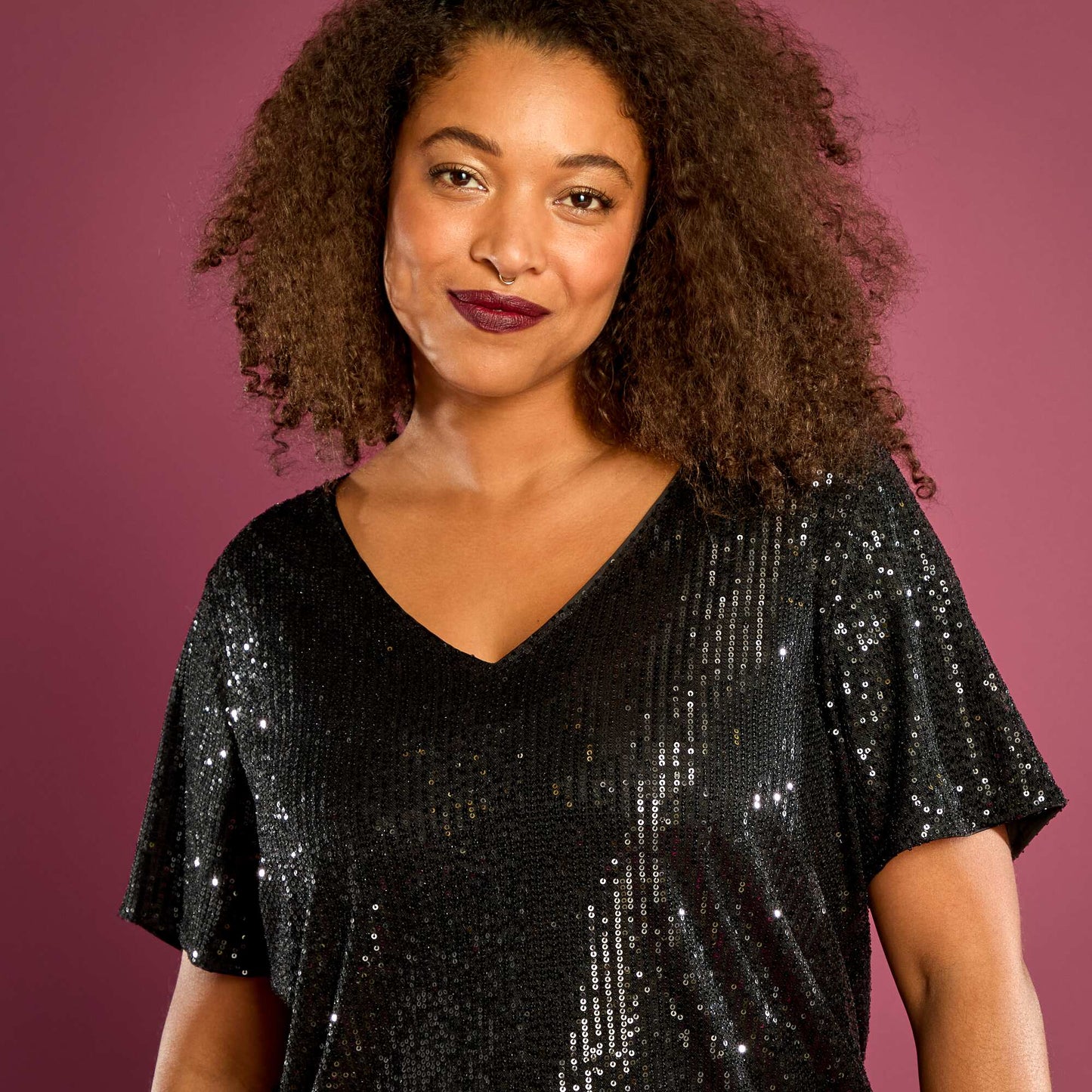 Tee-shirt manches courtes à sequins NOIR