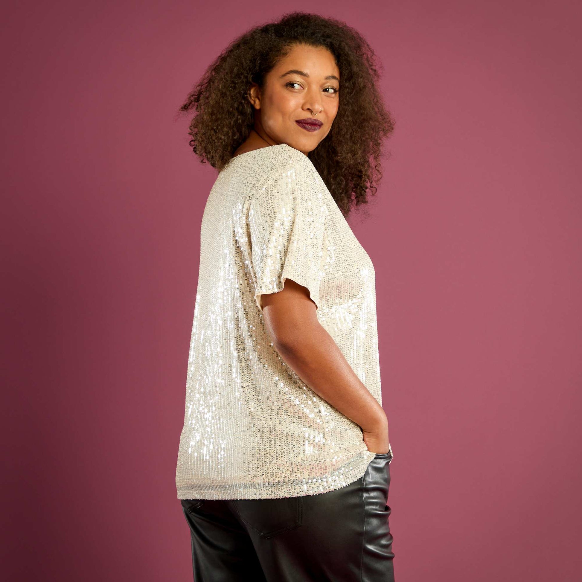 Tee-shirt manches courtes à sequins BEIGE