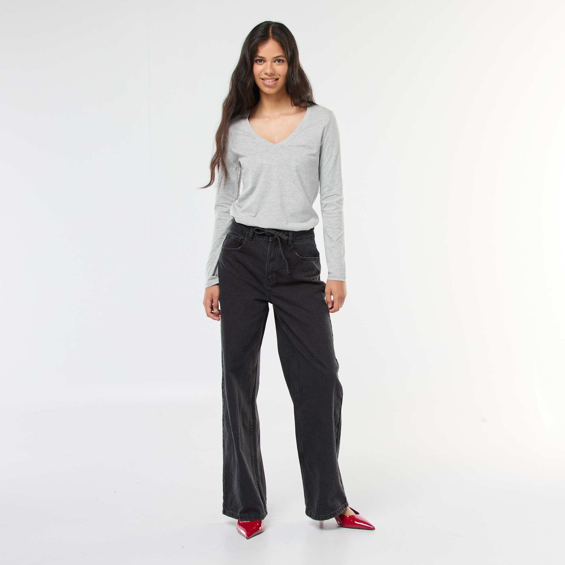 T-shirt col V GRIS